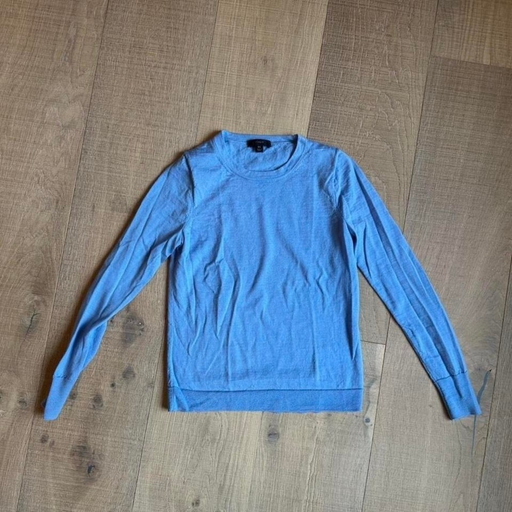 J.Crew women's blue long sleeve shirt 100% merino wool‎ Size XS